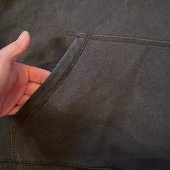 EUC Nike Iowa Hawkeye black hoodie - Picture 6 of 13